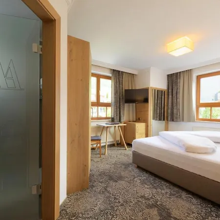 Acksteiner 3* Санкт-Антон-ам-Арльберг